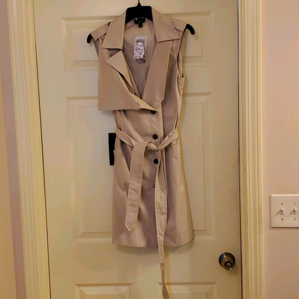 Bebe khaki double breasted trench dress